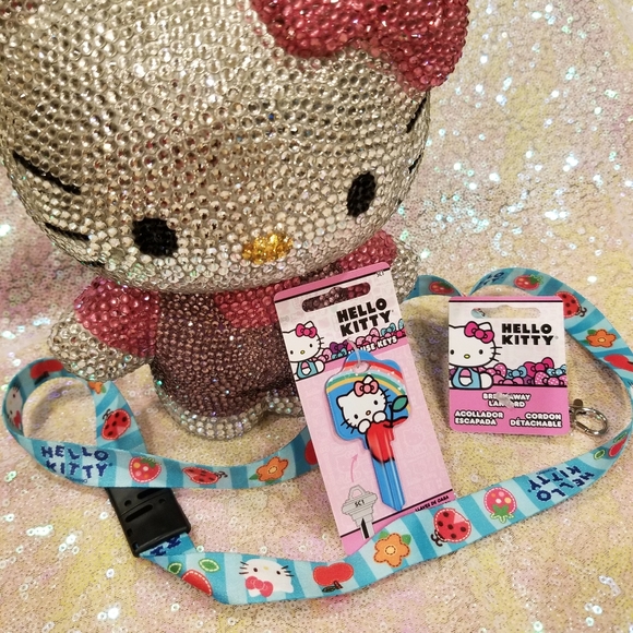 💖SALE💖 Hello Kitty Blank Key & Lanyard - Picture 8 of 8